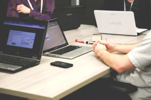 Management : 8 bonnes pratiques pour motiver et piloter votre équipe
