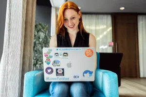 Six alternatives à Lovable pour le vibe coding sur Squarespace