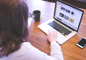 8 idées marketing pour le Nouvel An 2027 : campagnes efficaces et exemples