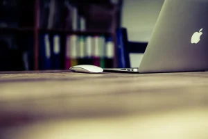 Comment un logiciel FMS améliore la rentabilité de votre flotte ?